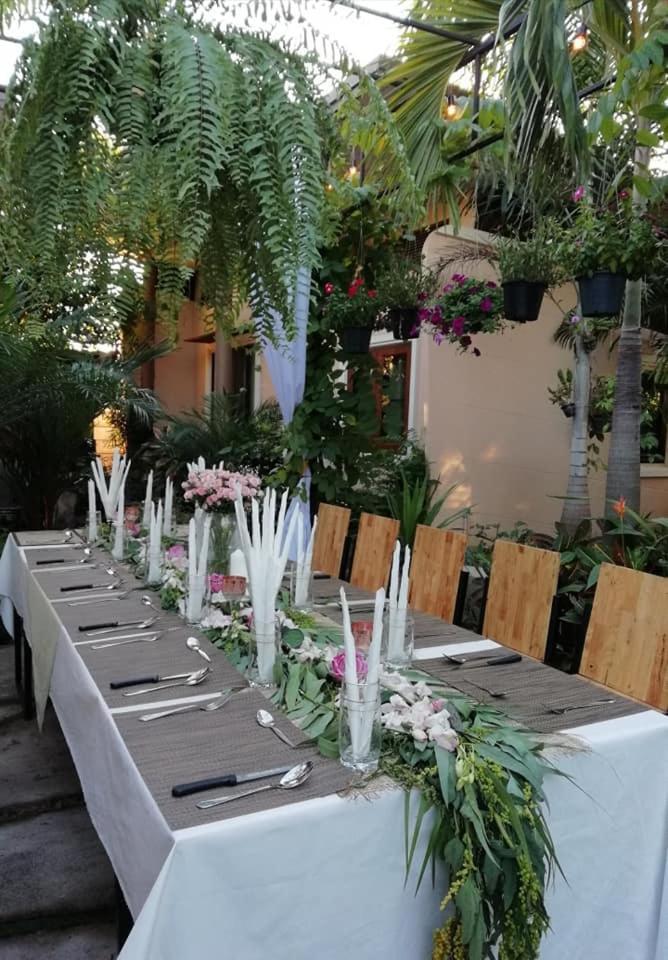 Casa Malee Hotel Чиангмай Екстериор снимка